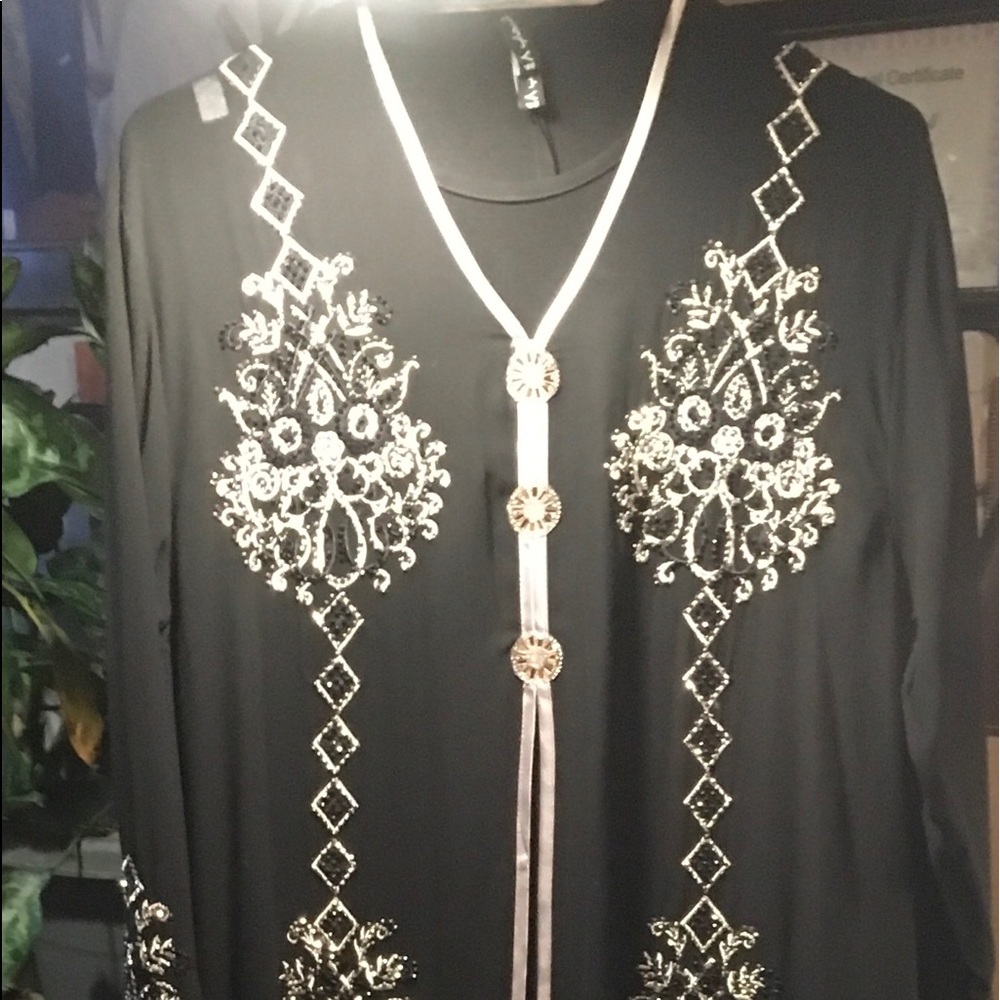 Beautiful preacher Robe - Picture 2 of 3